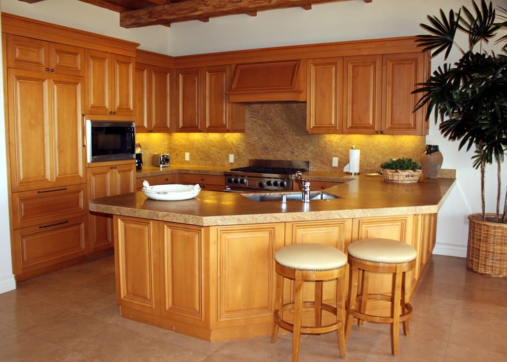 A fully equipped vacation rental kitchen
