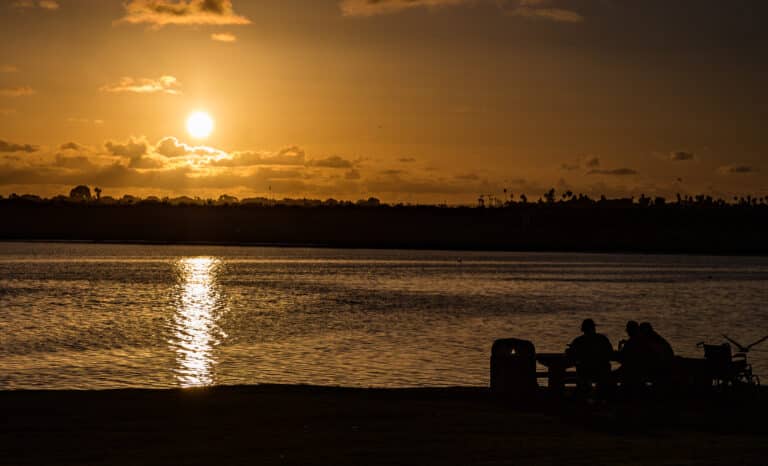 Fanuel Street Park - Pacific Beach Luxury guest experience guide